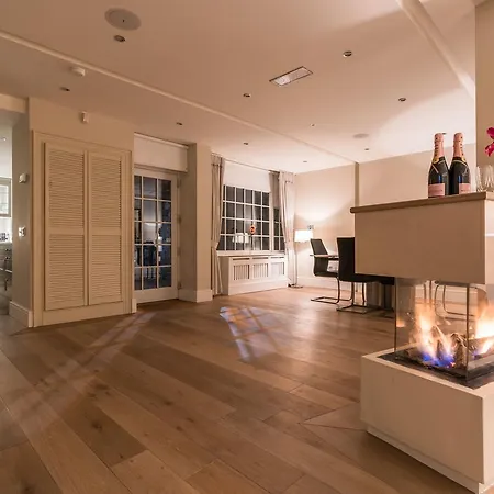 Holiday home The Pierce Brosnan - Hiphipstay *