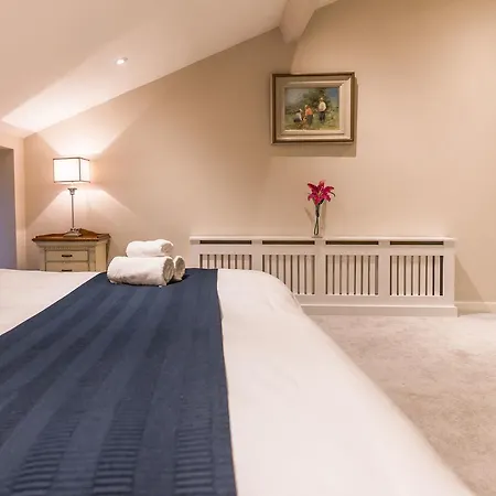 Holiday home The Pierce Brosnan - Hiphipstay *
